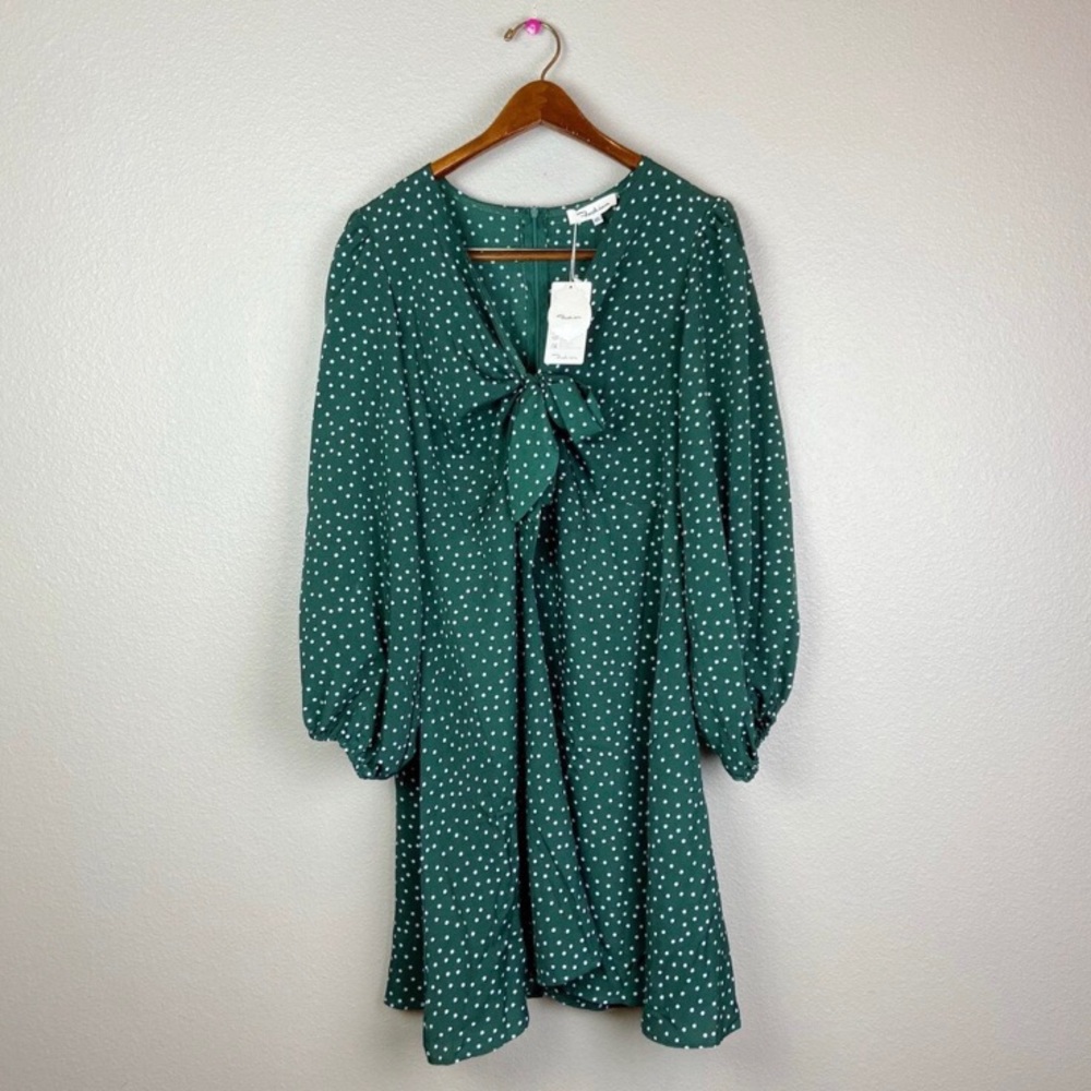 NWOT Summer Front Tie Polka Dot Dress